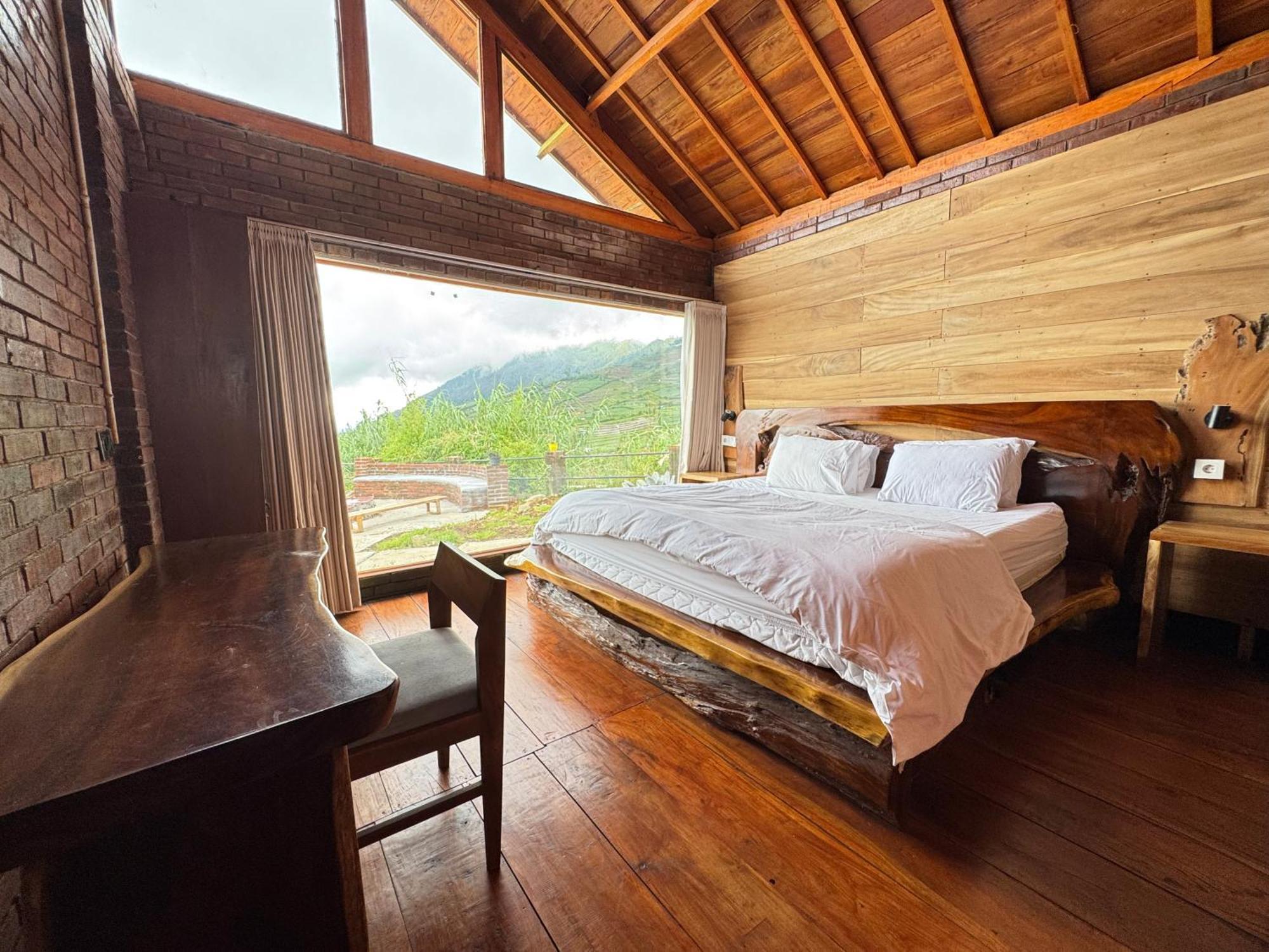 Jolotundo Lodge Banjarnegara Exterior photo